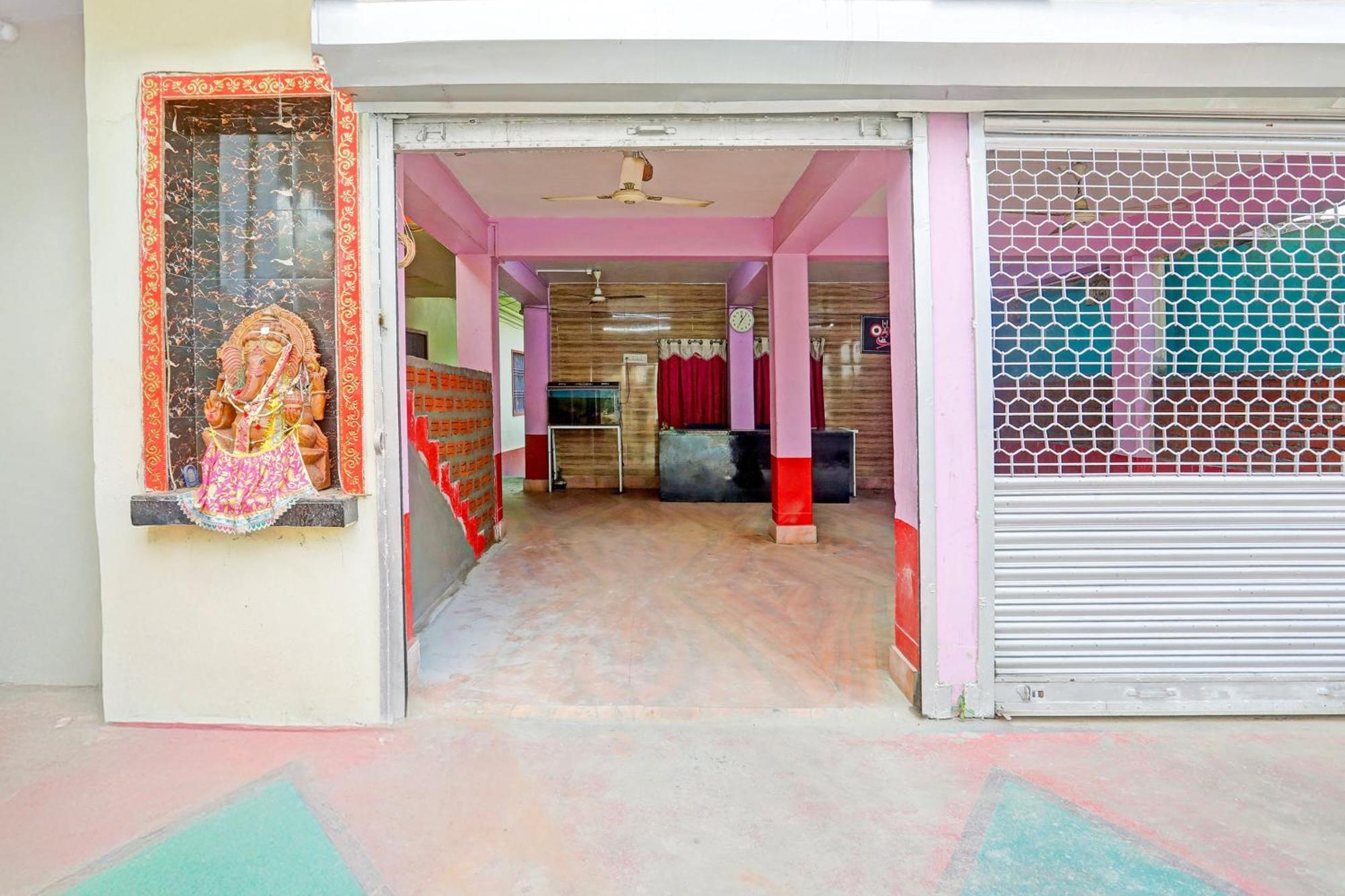 Hotel O Payal Palace Kendrapara Esterno foto